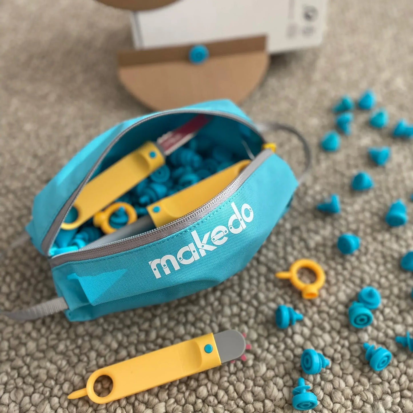 Makedo Tool-Case (Up to 300 Scrus or 20 Tools Storage)
