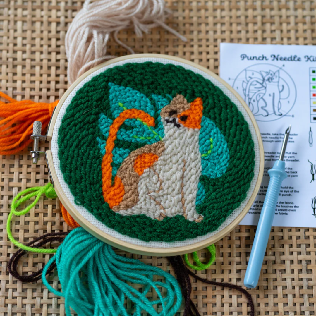Kikkerland Punch Needle Kit - Cat