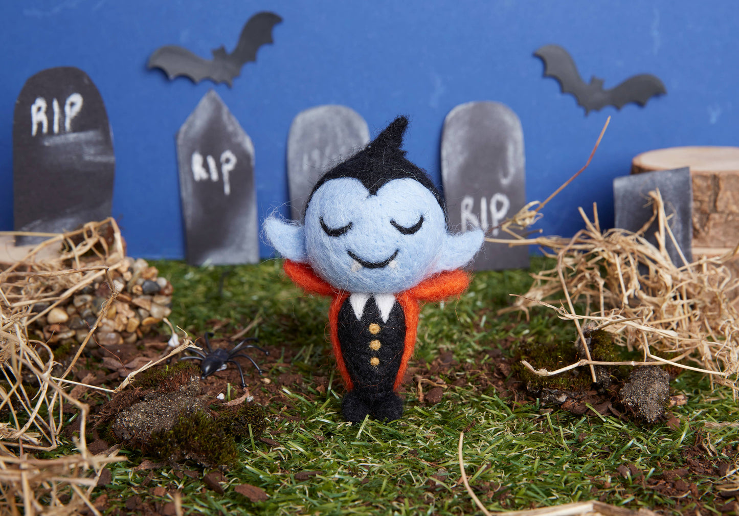 Needle Felting Kit "Vampire"