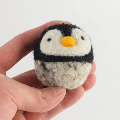 Woolbuddy Needle Felting Kit "Penguin"