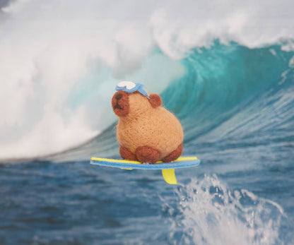 Needle Felting Kit "Surfing Capybara"