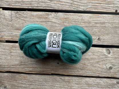 🇨🇦 Koigu Merino Wool Roving 50g (Assorted Colours)