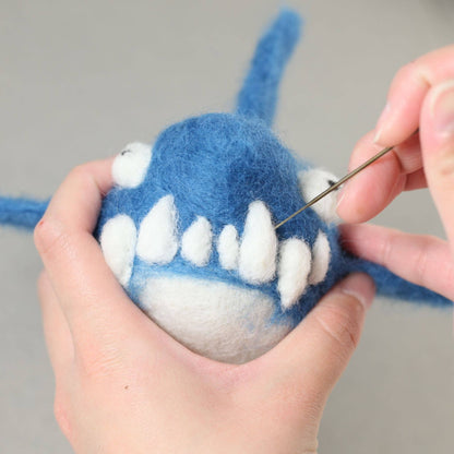 Woolbuddy Needle Felting Kit "Shark"