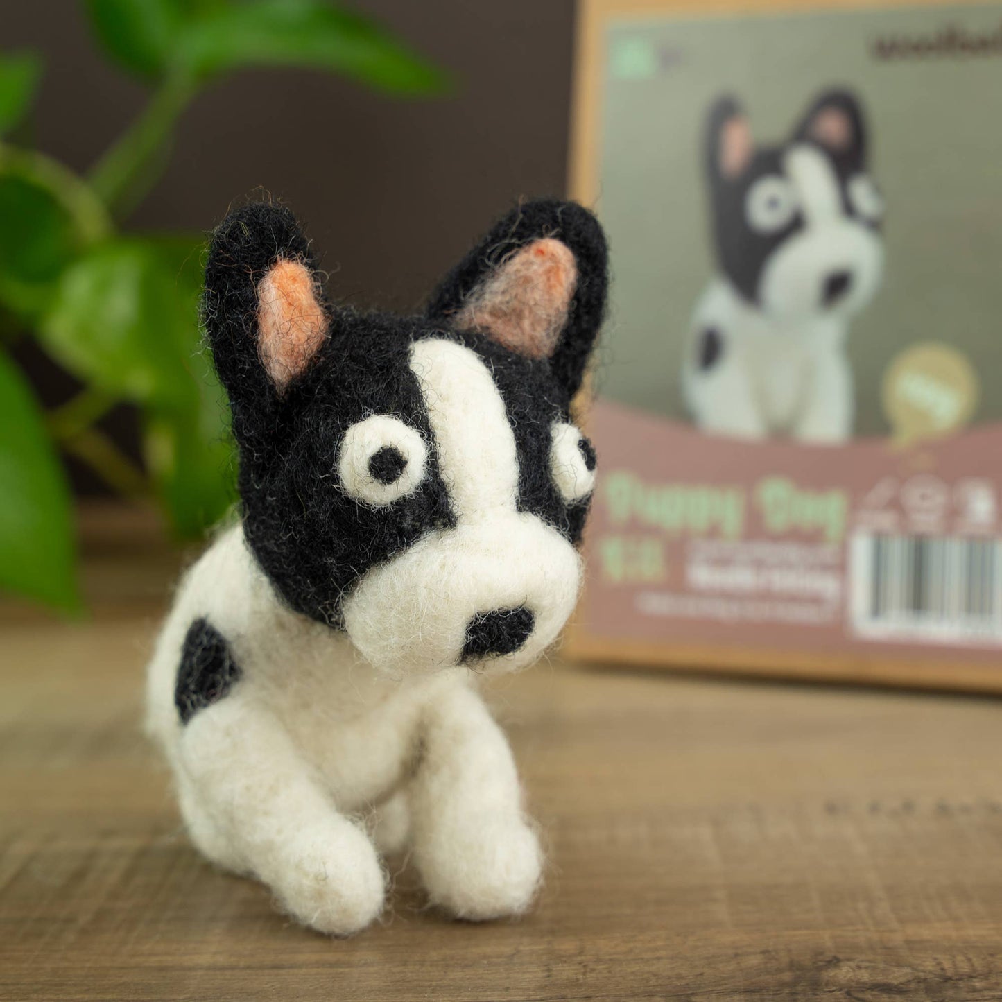 Woolbuddy Needle Felting Kit "Dog"