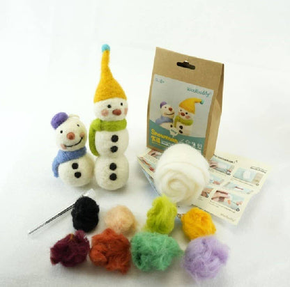 Woolbuddy Needle Felting Kit "Snowman"