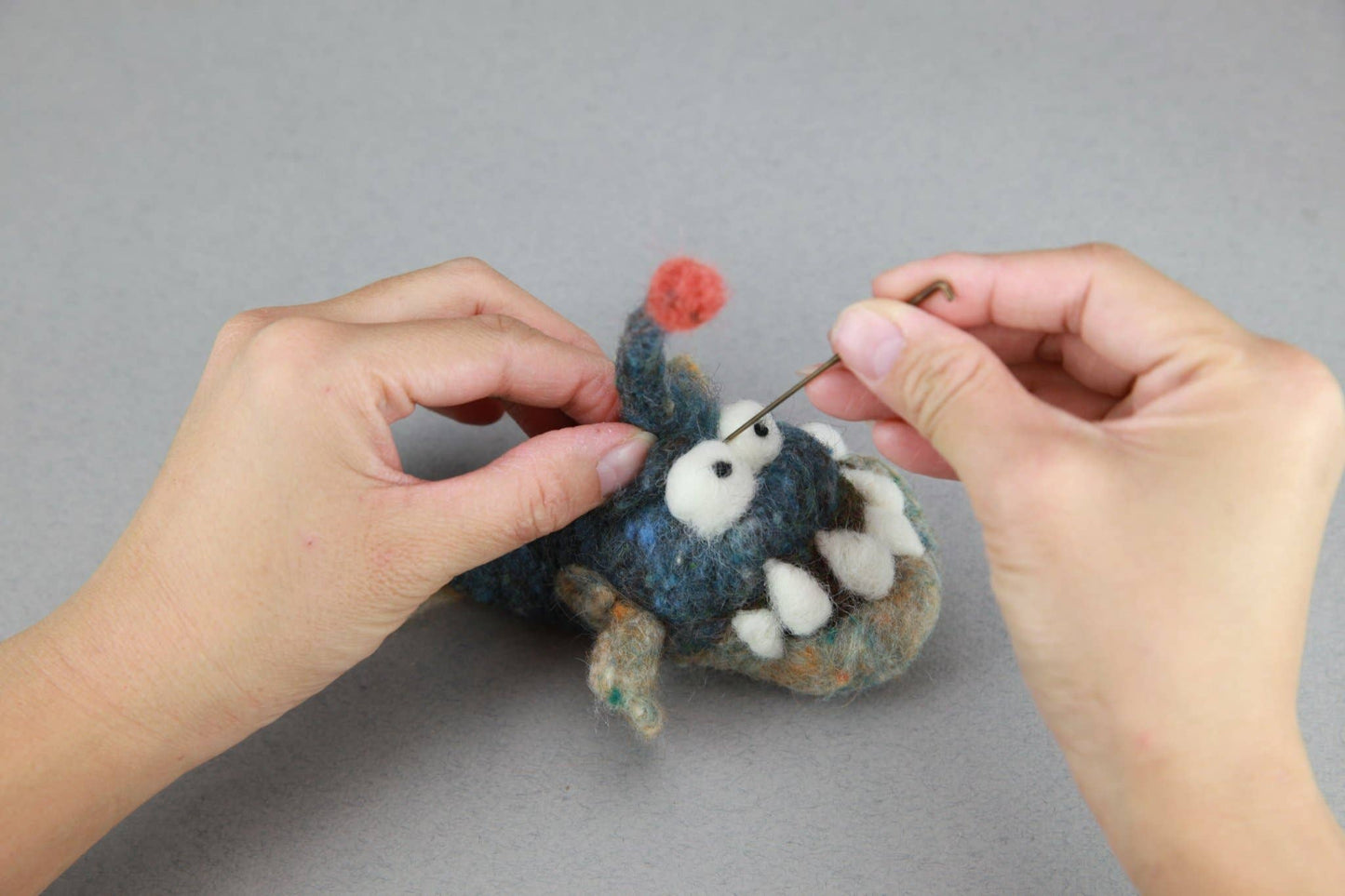 Woolbuddy Needle Felting Kit "Deep Sea Angler Fish"