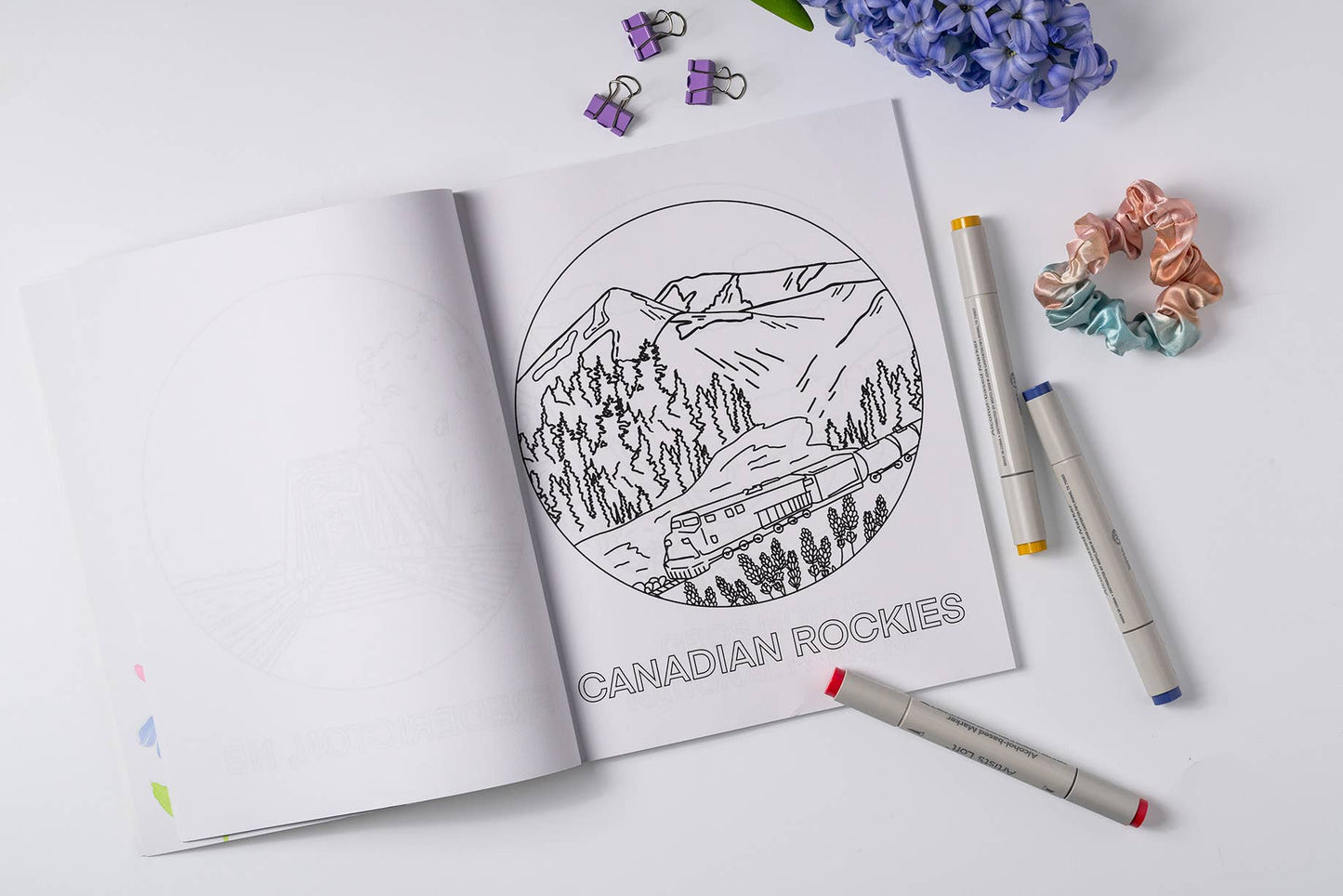 🇨🇦 "Oh Canada" Colouring Book