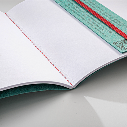 SMLT Stitched Sketch Album 9.6x7.3"